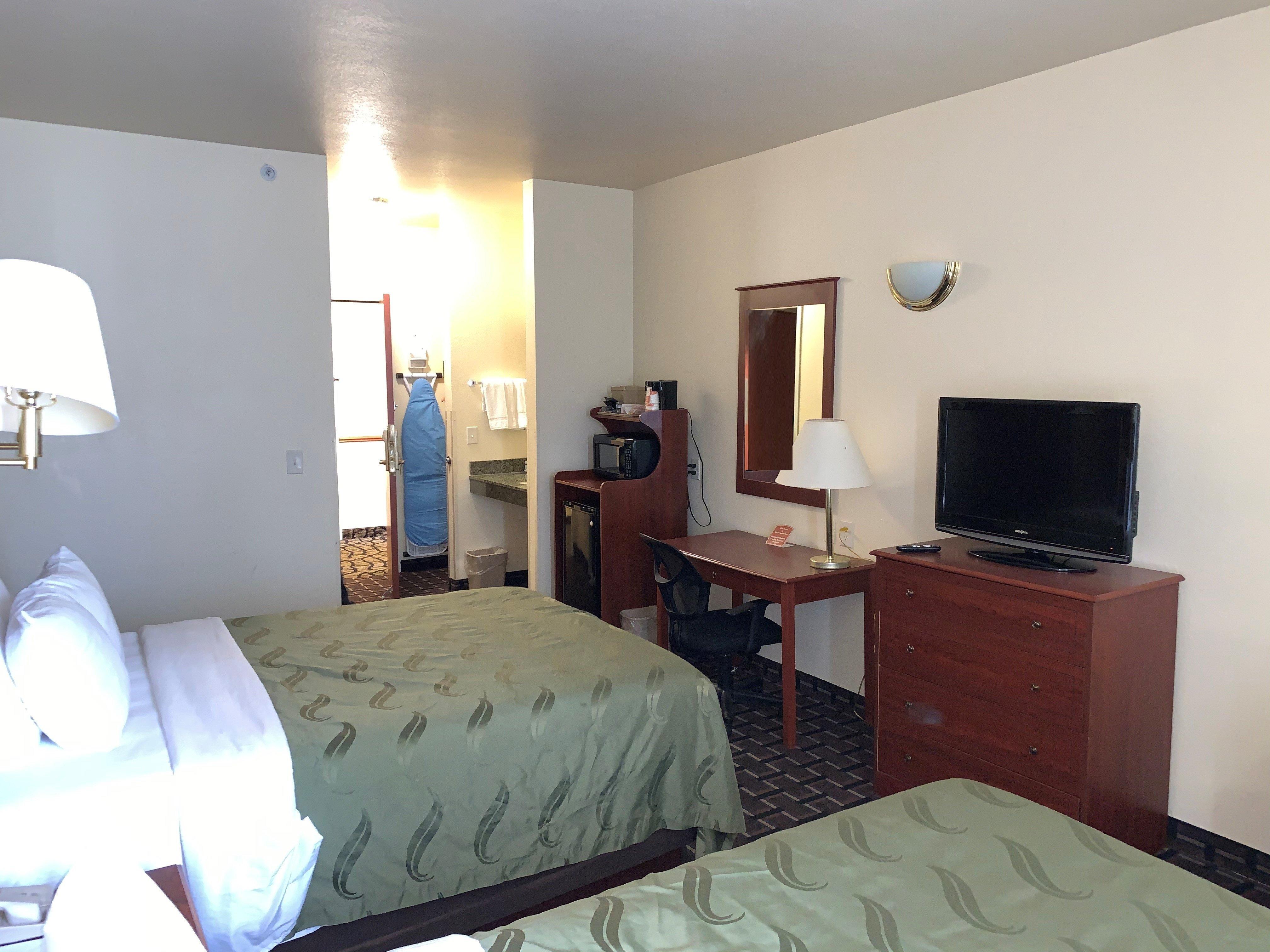 Quality Inn & Suites パーク・シティー エクステリア 写真