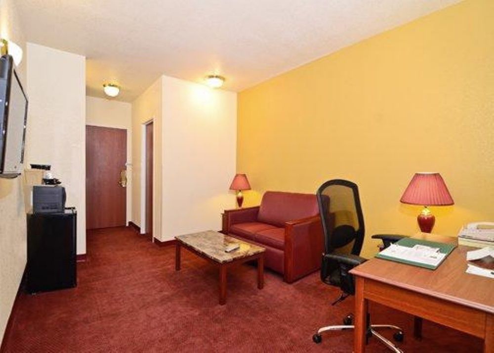 Quality Inn & Suites パーク・シティー エクステリア 写真