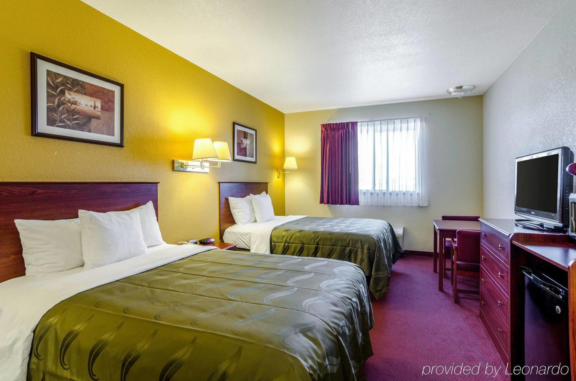 Quality Inn & Suites パーク・シティー エクステリア 写真